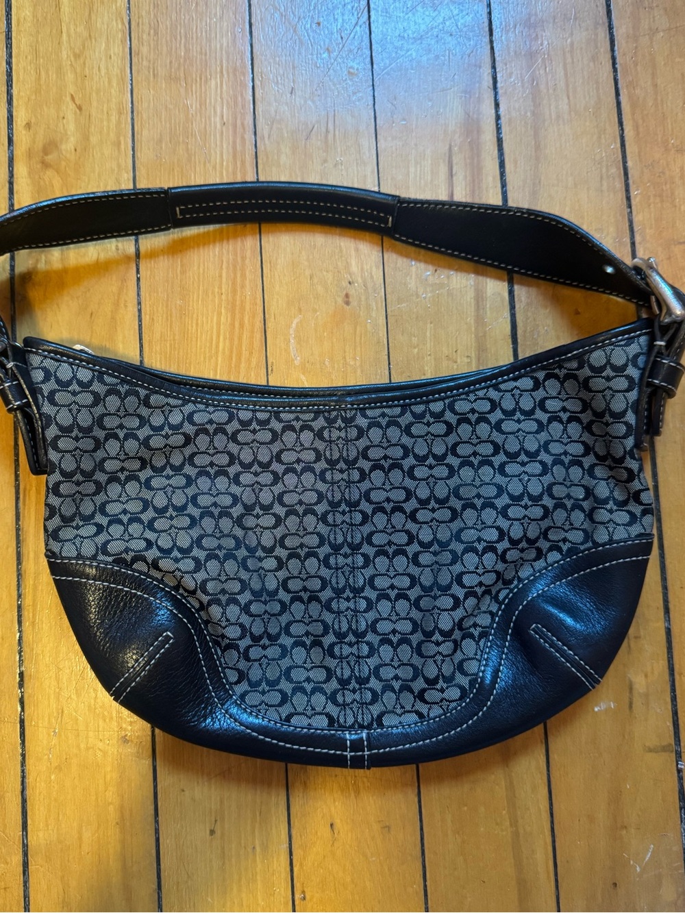VINTAGE COACH SOHO